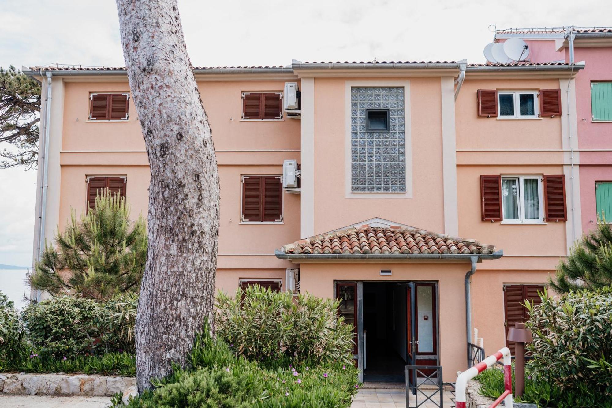 Apartmaji Punta Apartamento Veli Lošinj Exterior foto